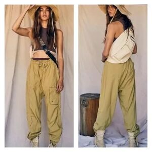 Free People Movenent Casual Neon Olive  Green Jogger Pants for Women Size S